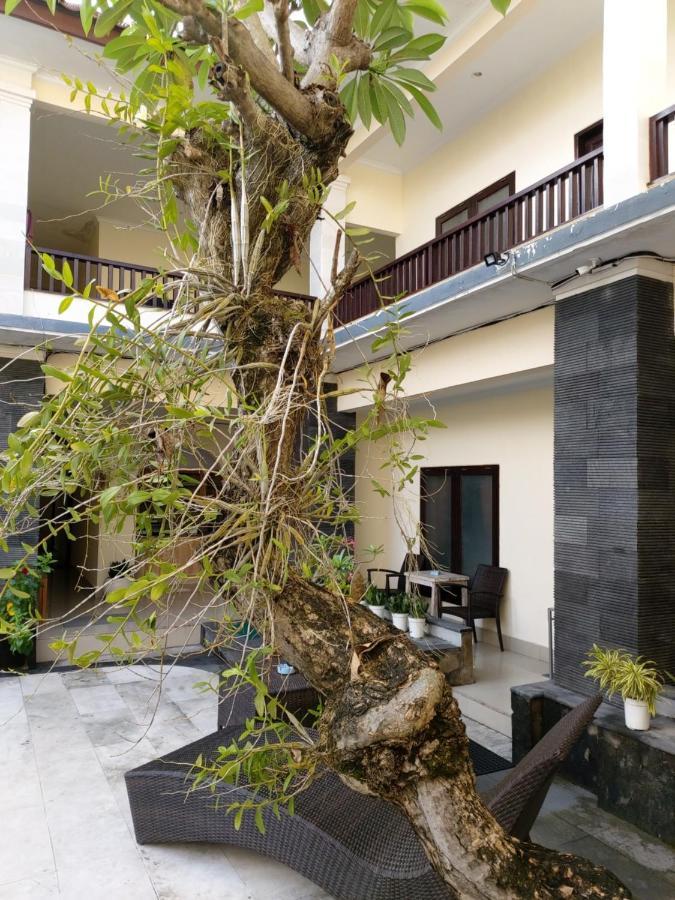 Radha Bali Hotel Kuta Lombok Exterior foto